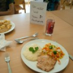 Essen, Schwimmen und Genießen